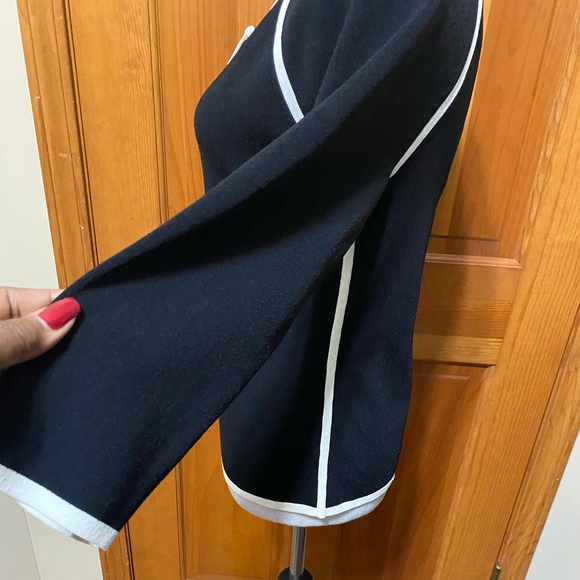 Cable & Gauge Contrast Knit Top - Picture 3 of 4